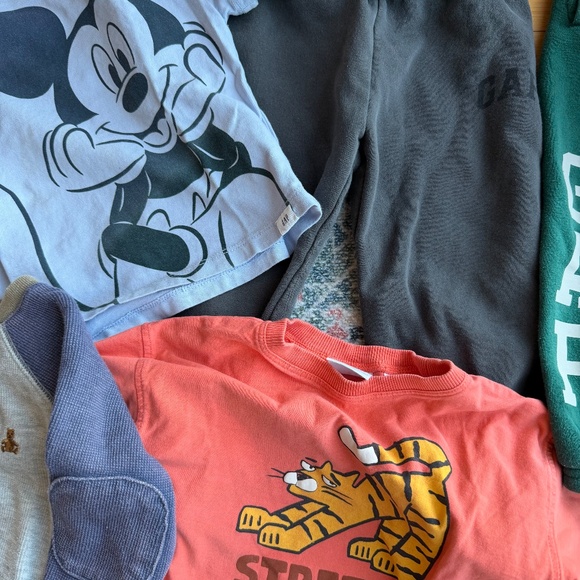 🧸 Toddler Boy Bundle 2T – GAP, Zara - Picture 4 of 5